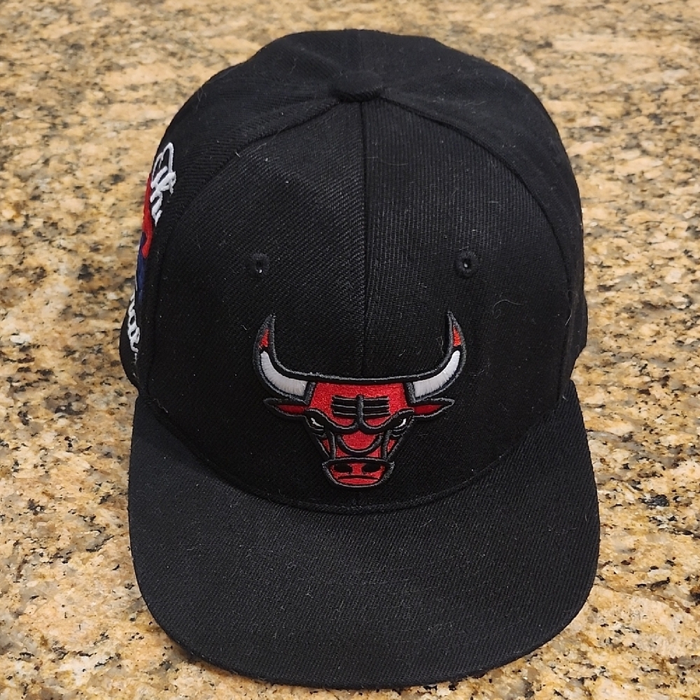 Mitchell & Ness Black‎ Cap